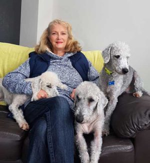 Julia Davies